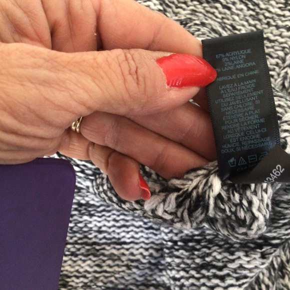 EXPRESS BLACK WHITE MOHAIR WOOL HOODIE PONCHO LARGE - Picture 12 of 12